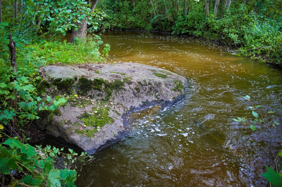 Alokstes (Valātas) Velnakmens